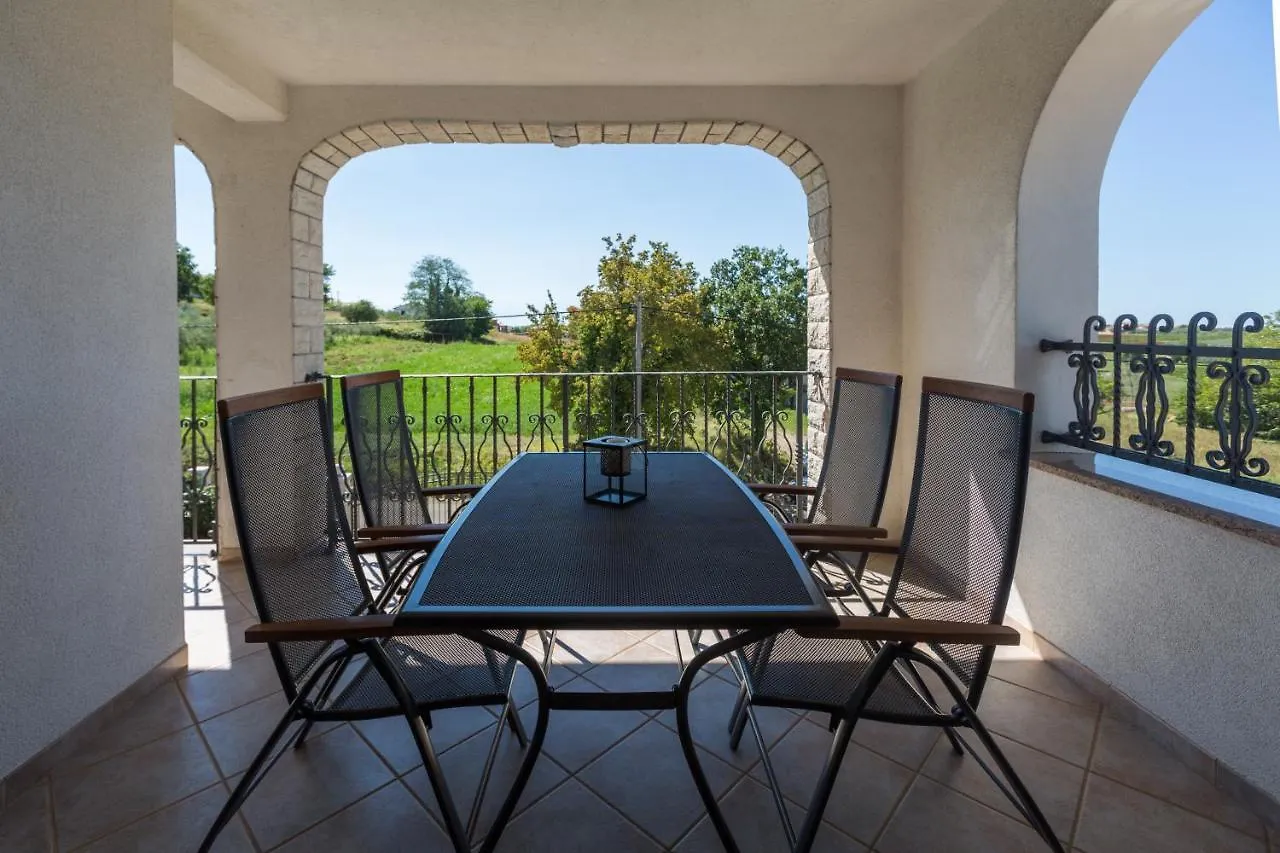 Apartment Mihael With Pool And Beautiful Garden Vizinada 0*,  Croatia