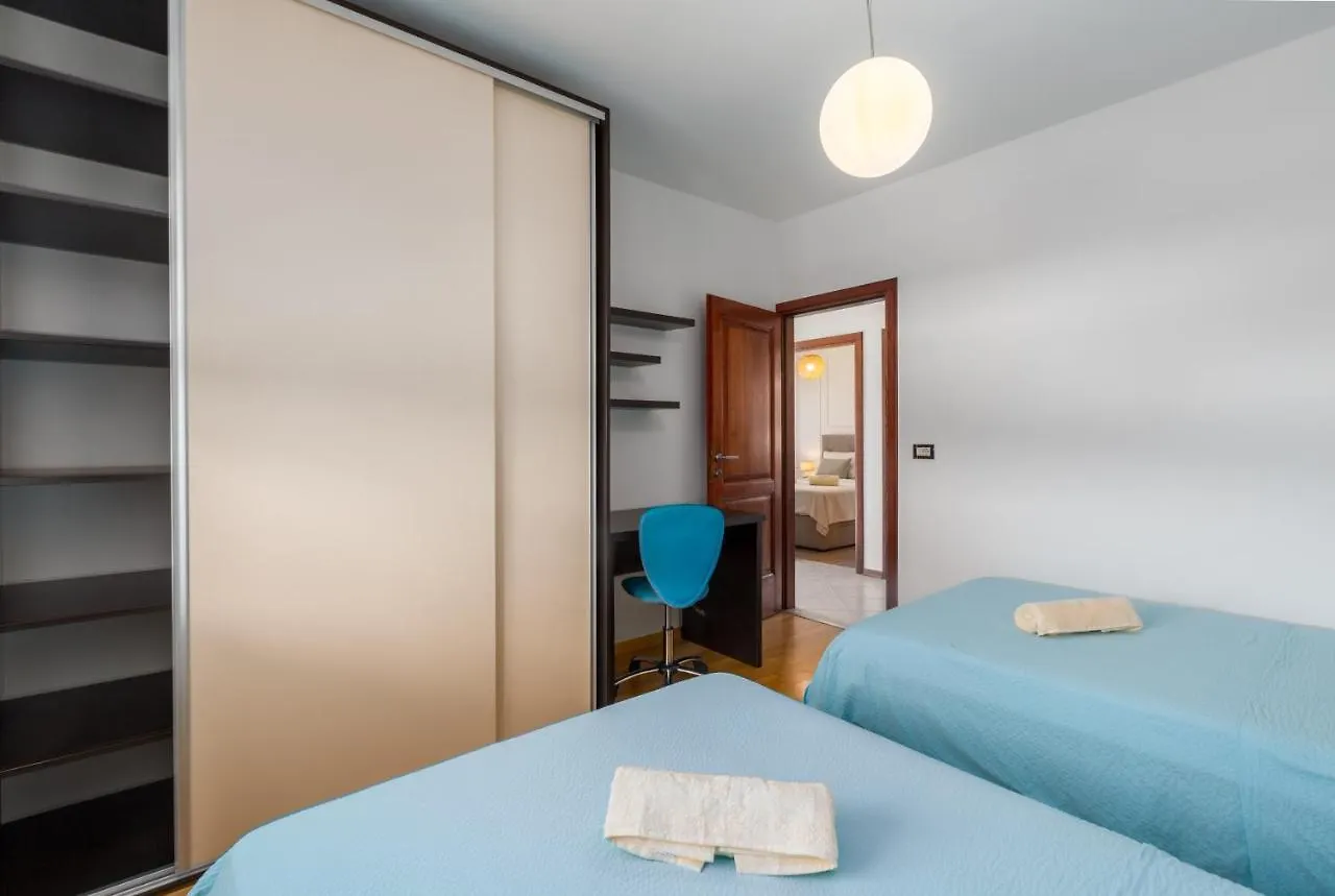 Apartment Mihael With Pool And Beautiful Garden Vizinada